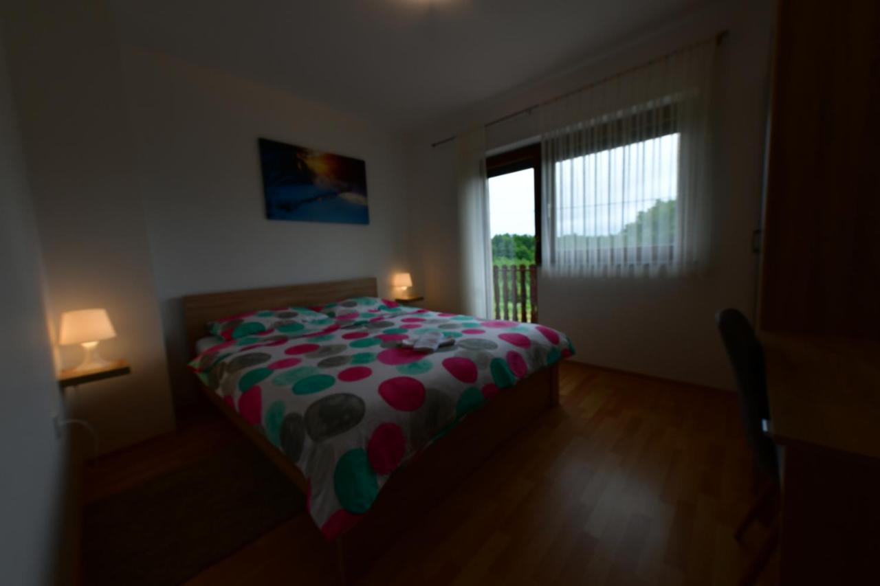 Apartman Mate Rakovica Exterior photo